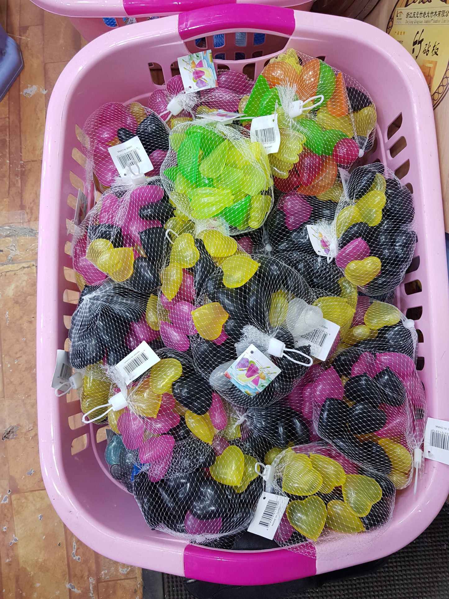 Reusable Ice cubes - Set of 24 cubes